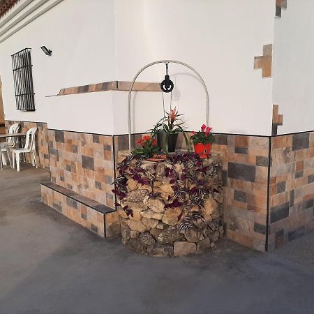 Vivienda Rural Villa Madrid Alcazar El Gastor Exterior photo