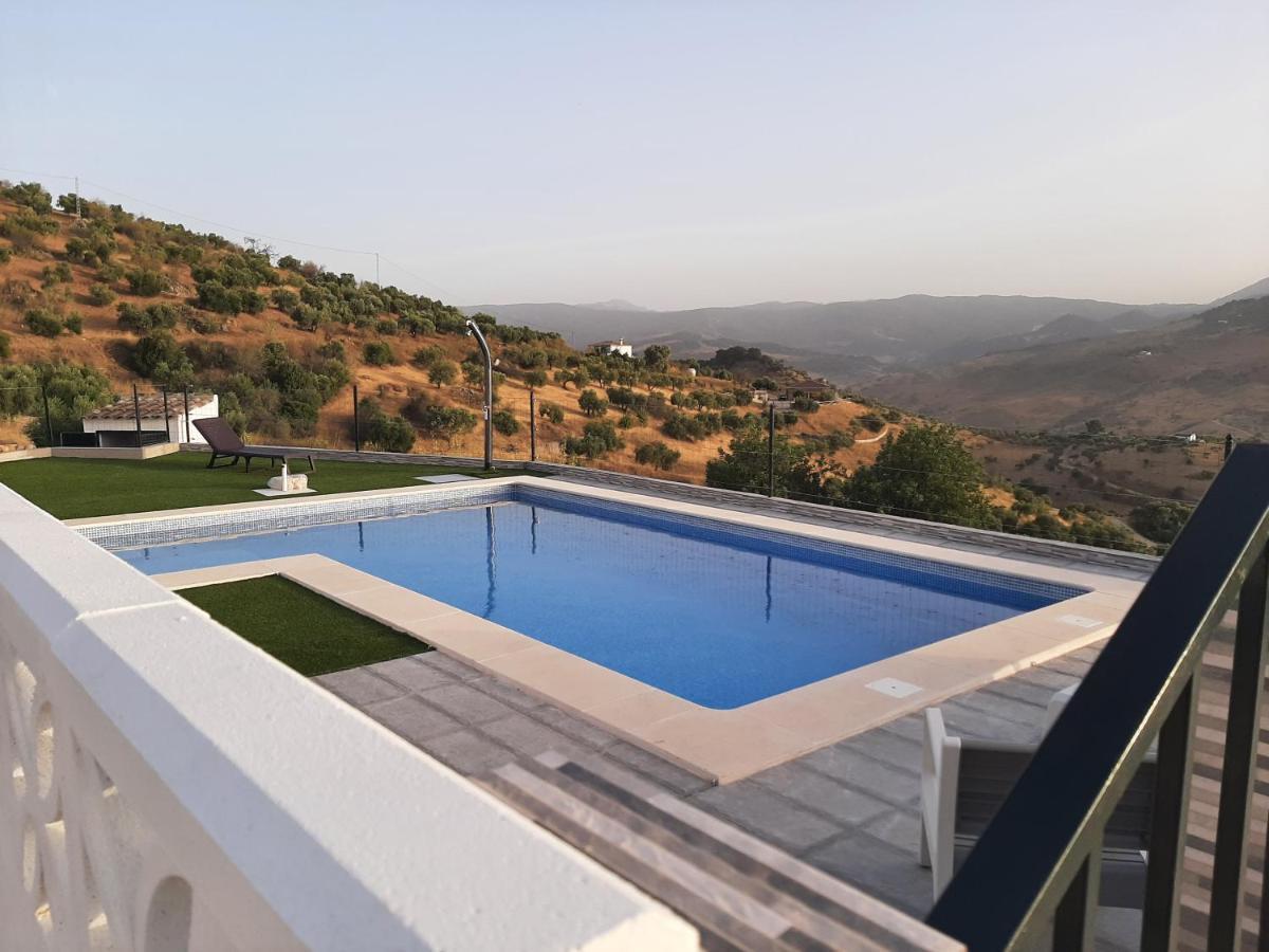 Vivienda Rural Villa Madrid Alcazar El Gastor Exterior photo